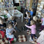 phoca_thumb_m_zajci v knihovn 3 Fotogalerie